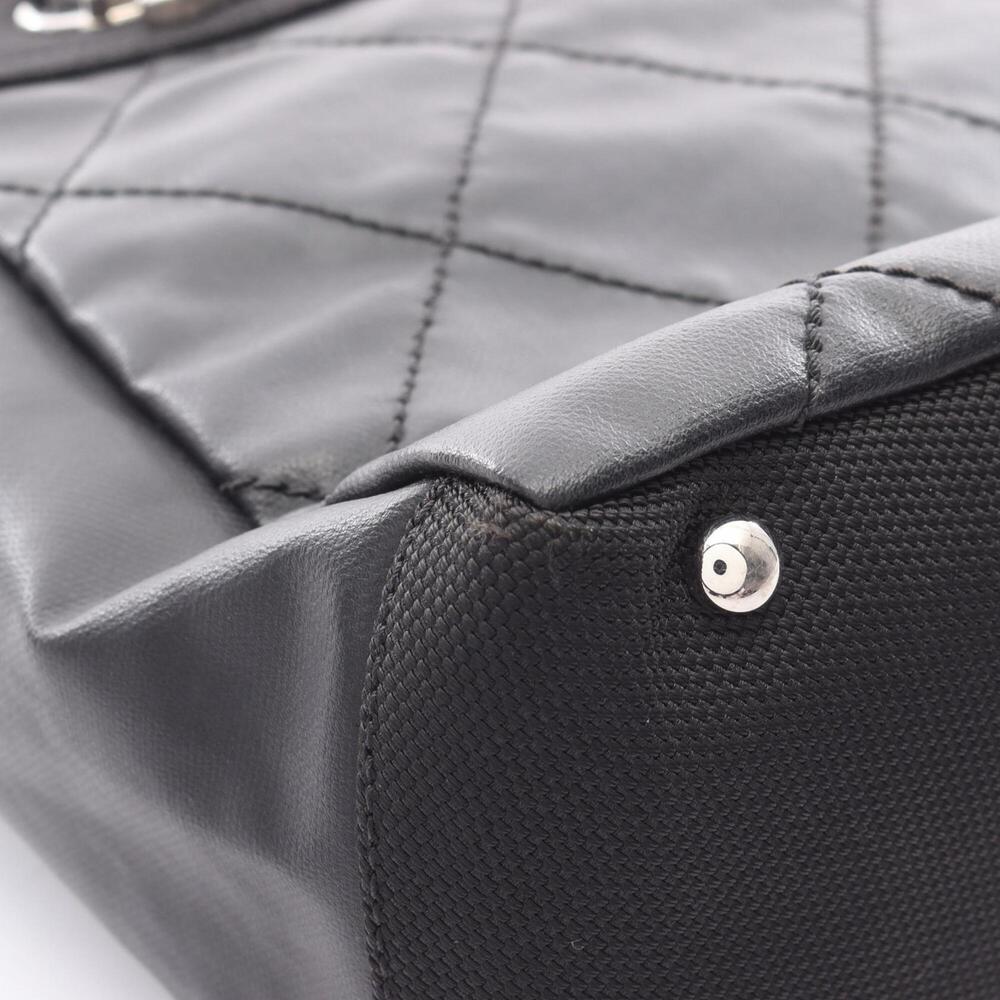 CHANEL Black Leather Tote Bag - Picture 8 of 10